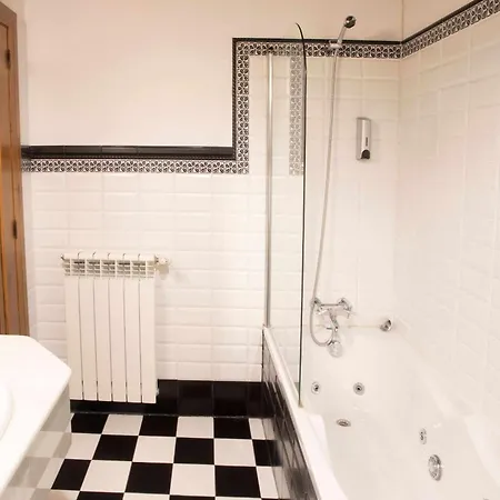 Hotel Palacio La Cajiga Abandames Room photo